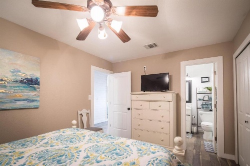 Cliff House At Canyon Lake Home image 13