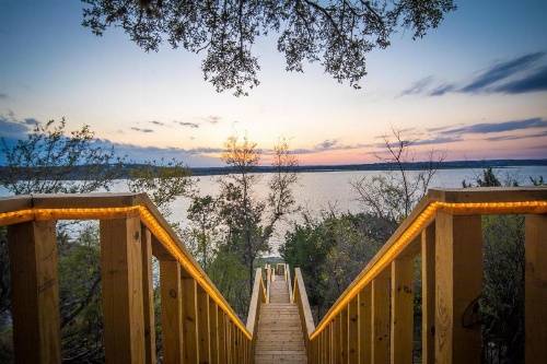 Cliff House At Canyon Lake Home image 16