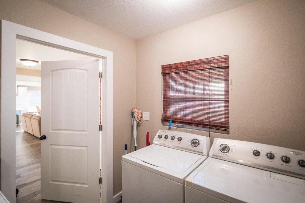 Cliff House At Canyon Lake Home Main image