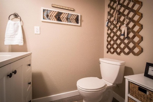 Cliff House At Canyon Lake Home image 42